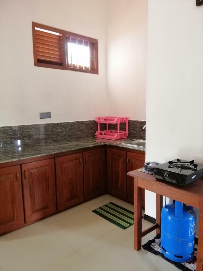 Top Mount Villa Hikkaduwa Exterior foto